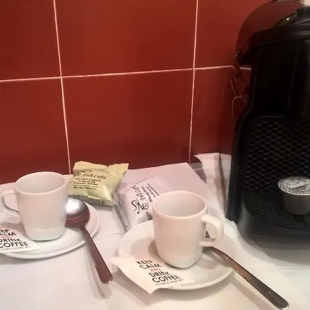 Andrew Bed & Breakfast 3*